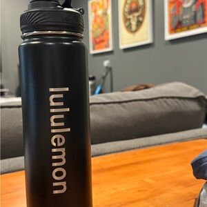 lululemon athletica Back To Life Sport 24oz Black Water Bottle- new unused